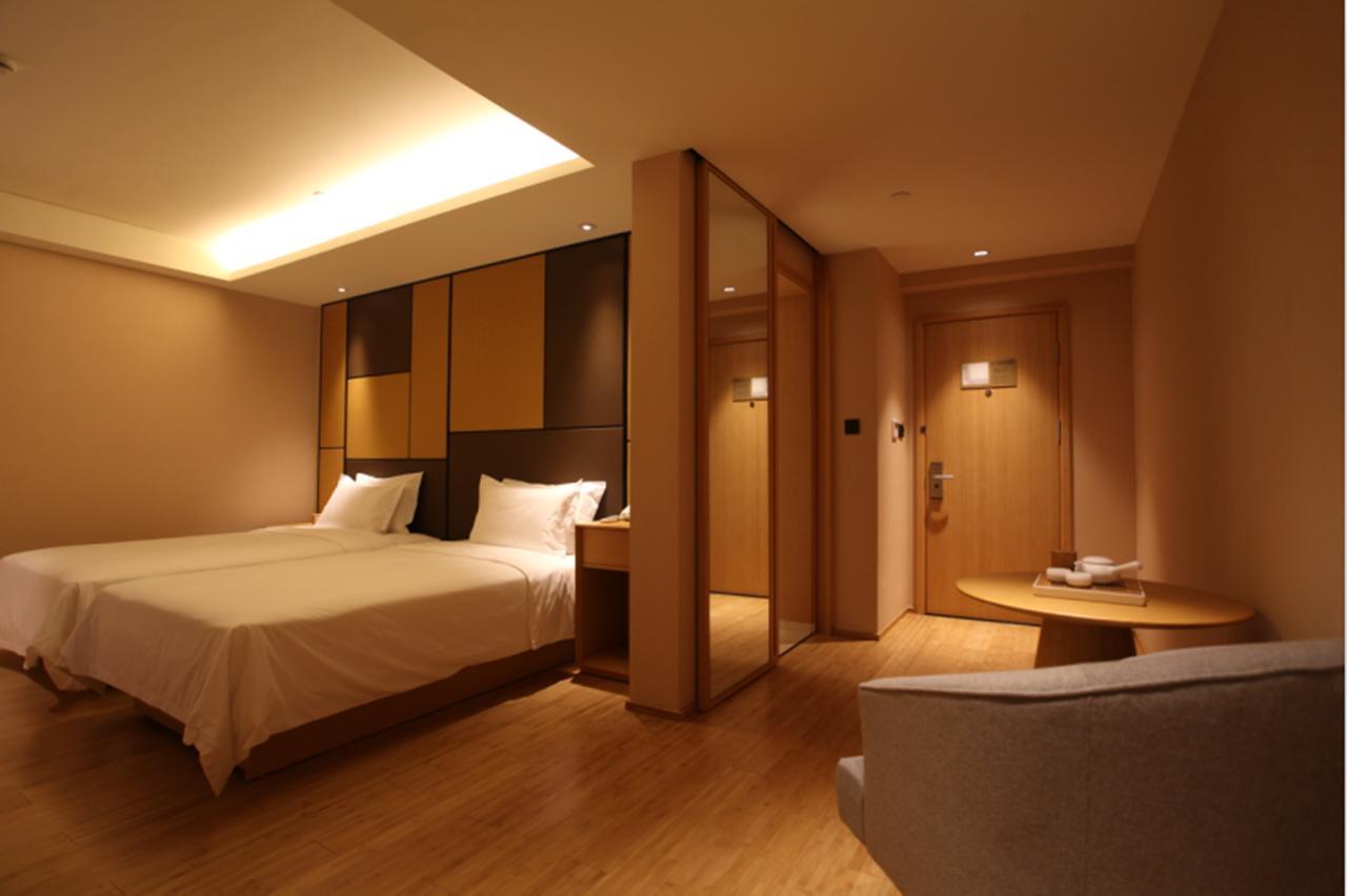 Ji Hotel Shanghai Kangqiao Xiuyan Road Экстерьер фото